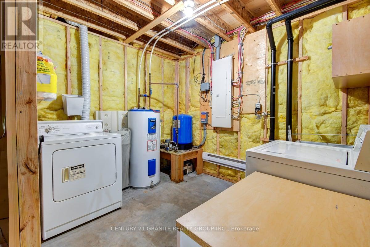 75 MARTIN ROAD - 23