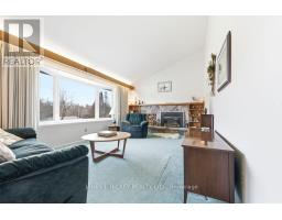 Recreational, Games room - 250 Thomas Street, Deep River, ON K0J1P0 Photo 11