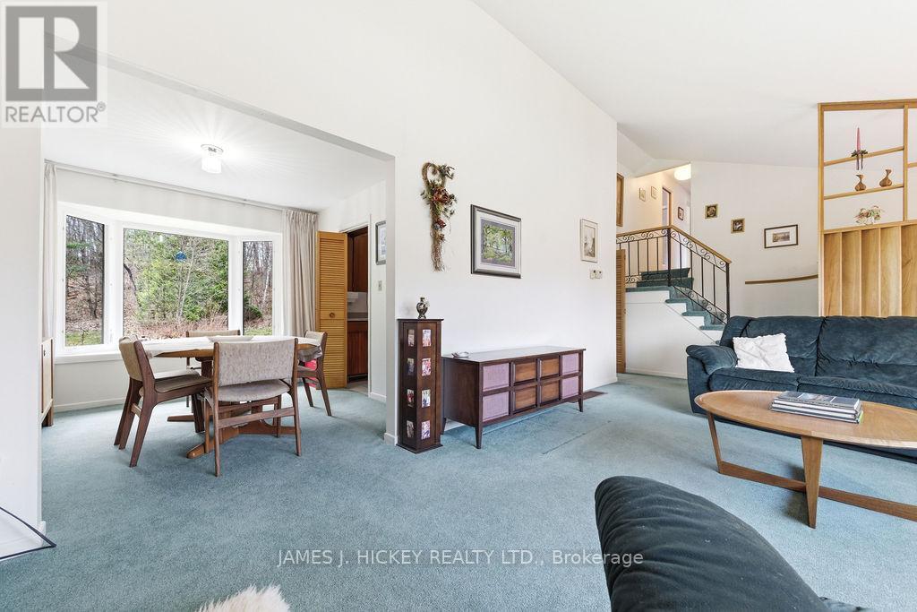 250 THOMAS STREET - 13