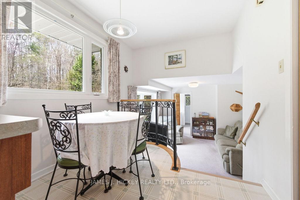 250 THOMAS STREET - 24