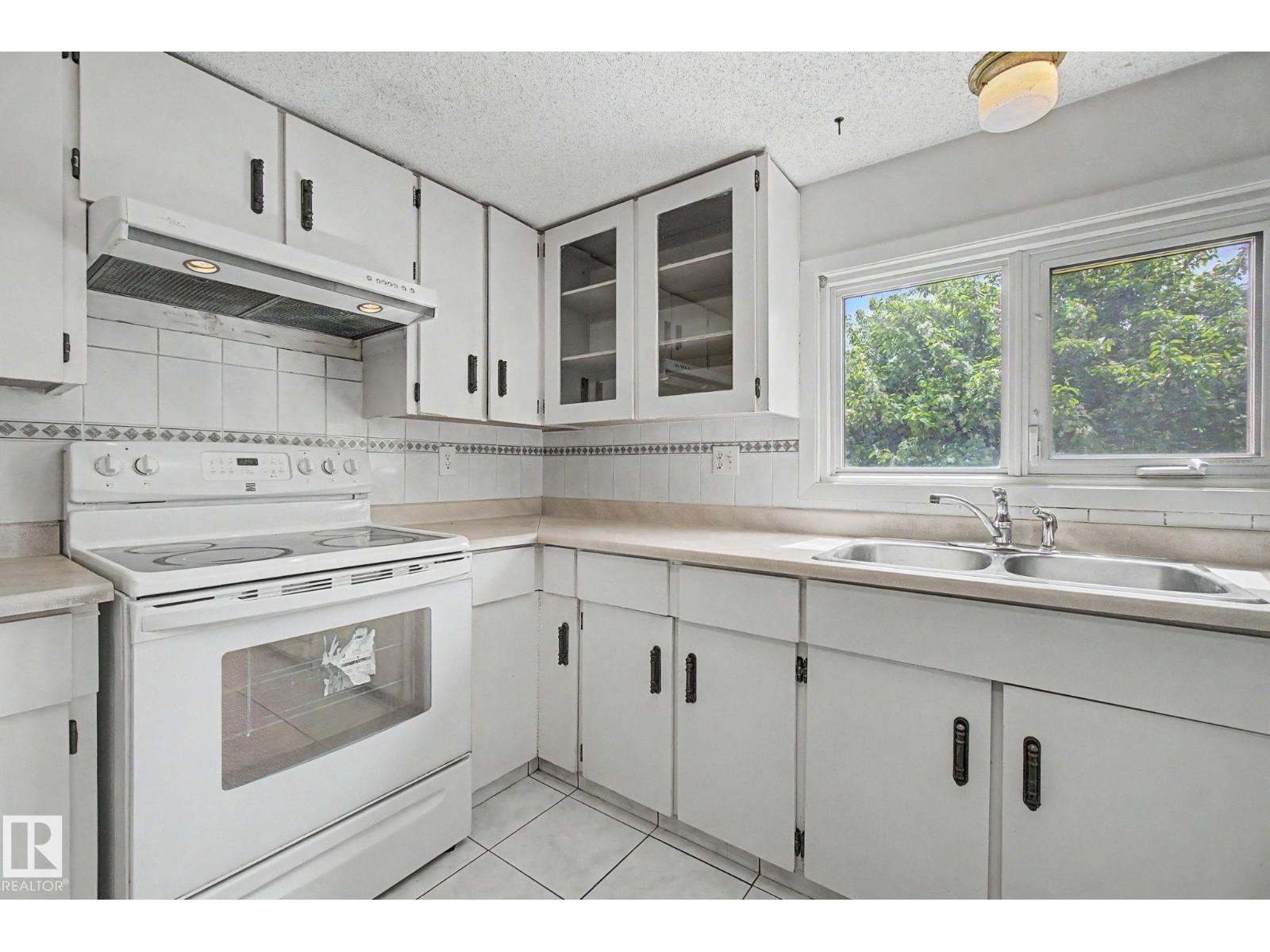 11127 23A AV NW - 17