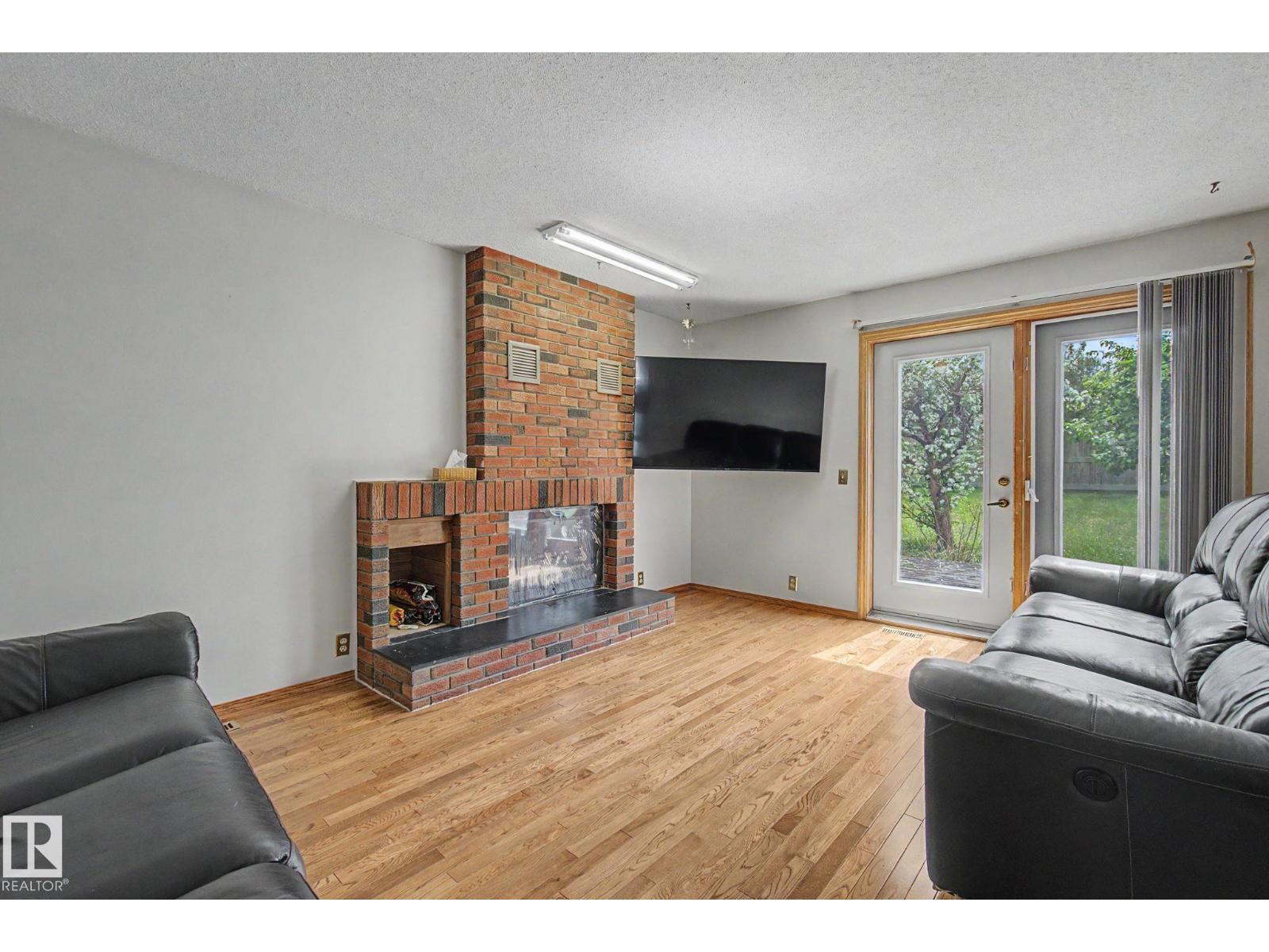 11127 23A AV NW - 19