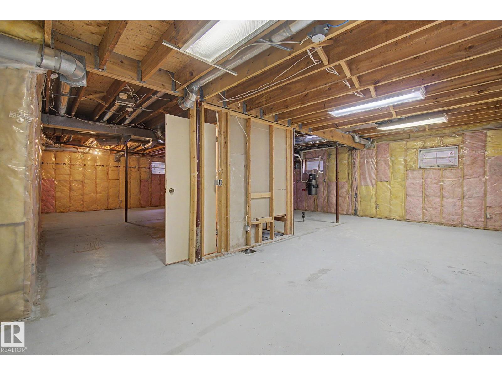 11127 23A AV NW - 49