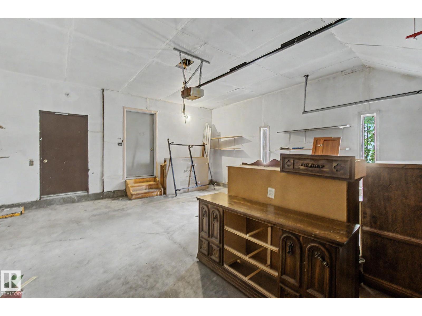 11127 23A AV NW - 54