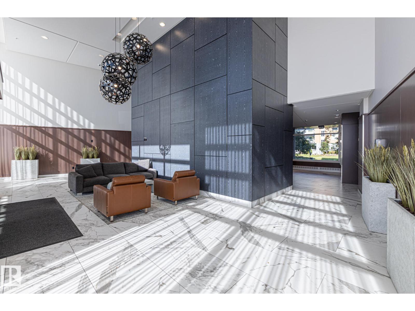 #106 2504 109 ST NW - 34