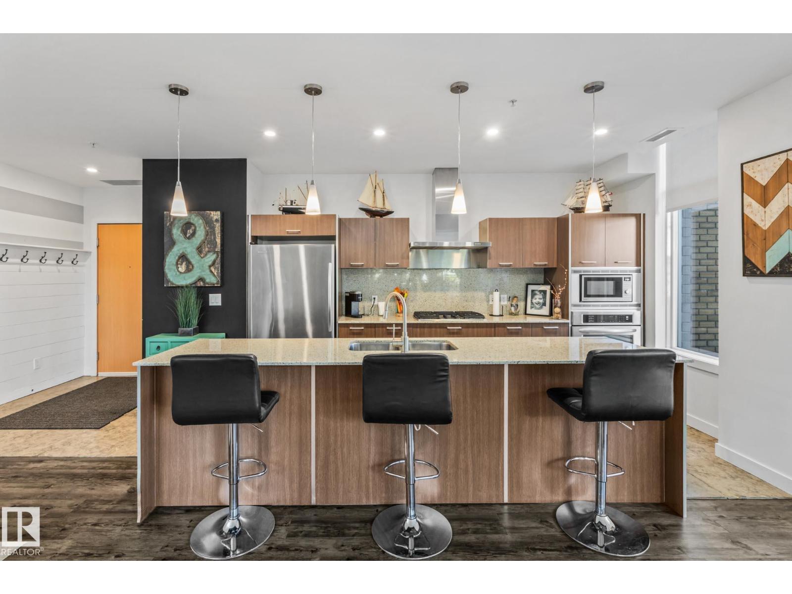 #106 2504 109 ST NW - 6