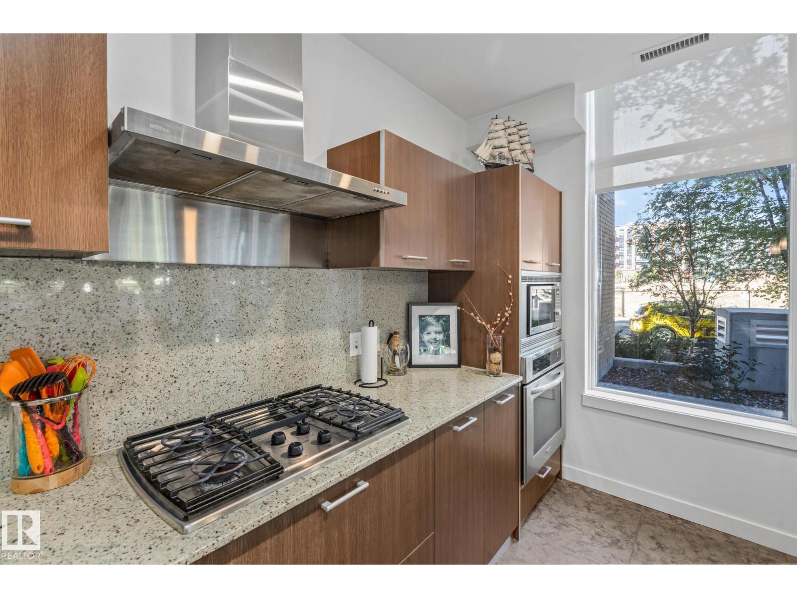 #106 2504 109 ST NW - 8
