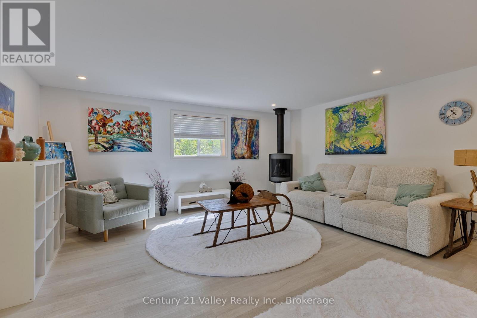 593 INGLIS ROAD - 27