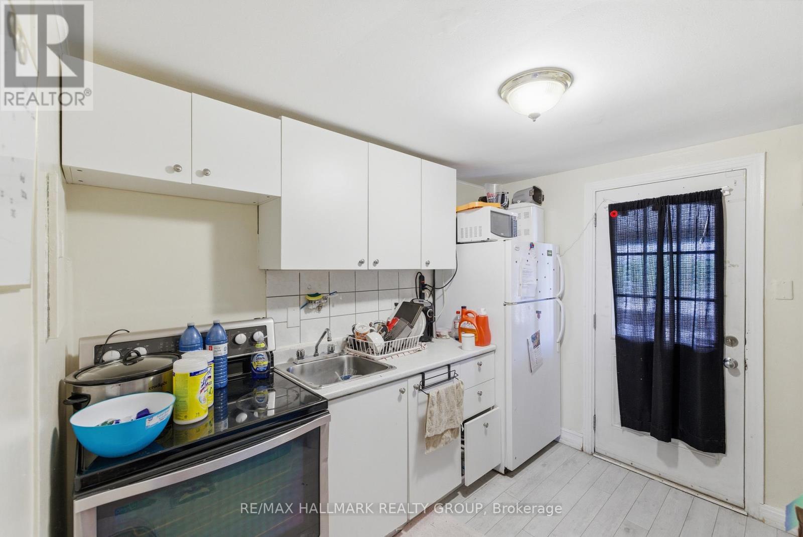4 Bath Land for Sale in Ottawa – 912 ST LAURENT BOULEVARD S, Ottawa – MLS# X13212882 - Image 23