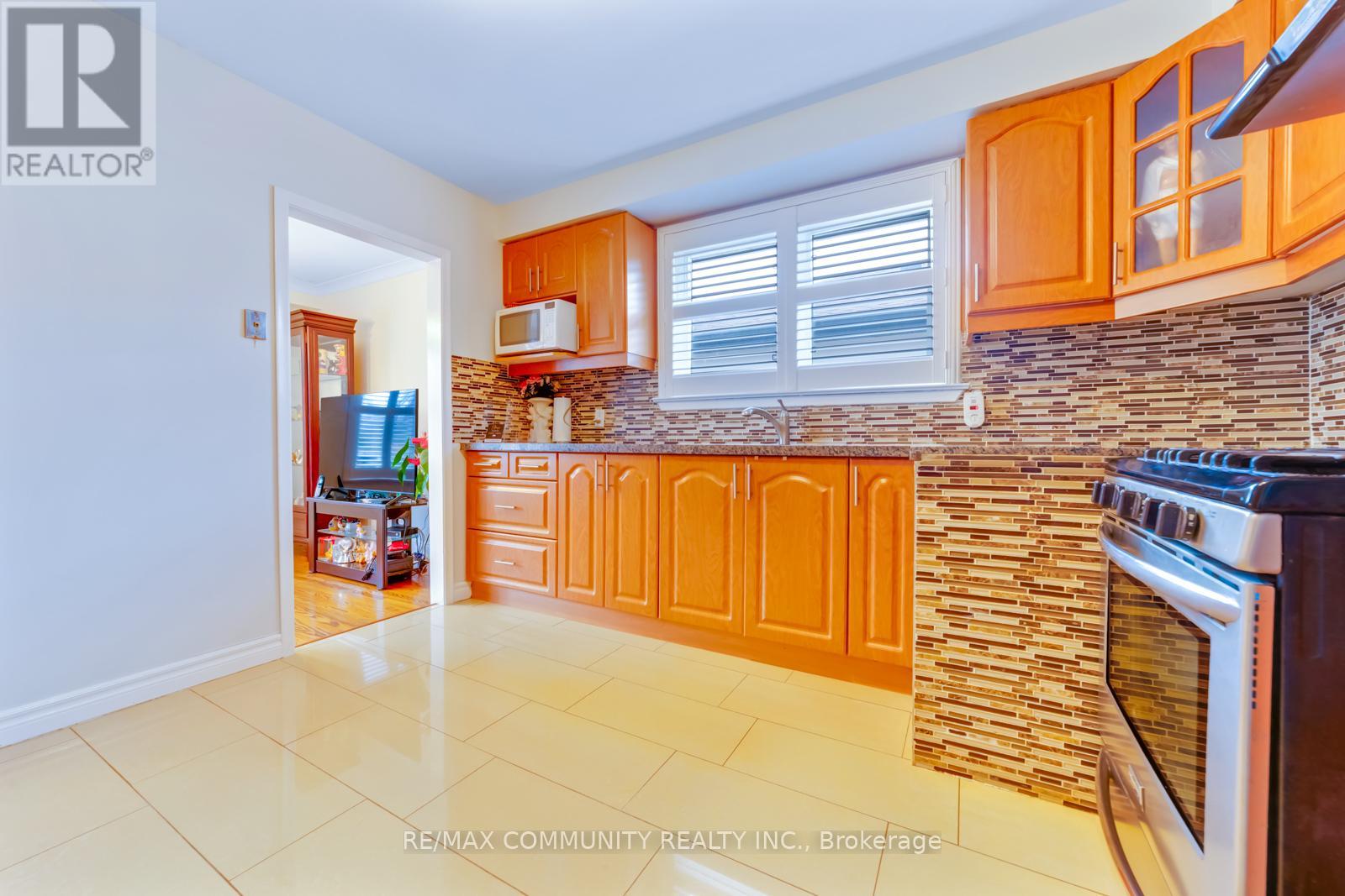 118 BRIMORTON DRIVE - 14