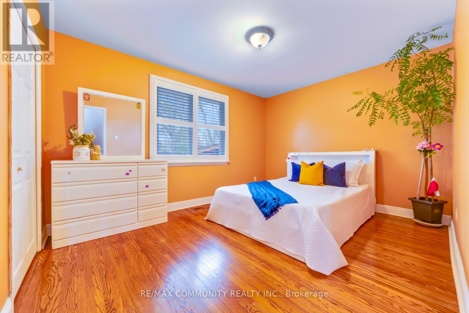 118 BRIMORTON DRIVE - 19