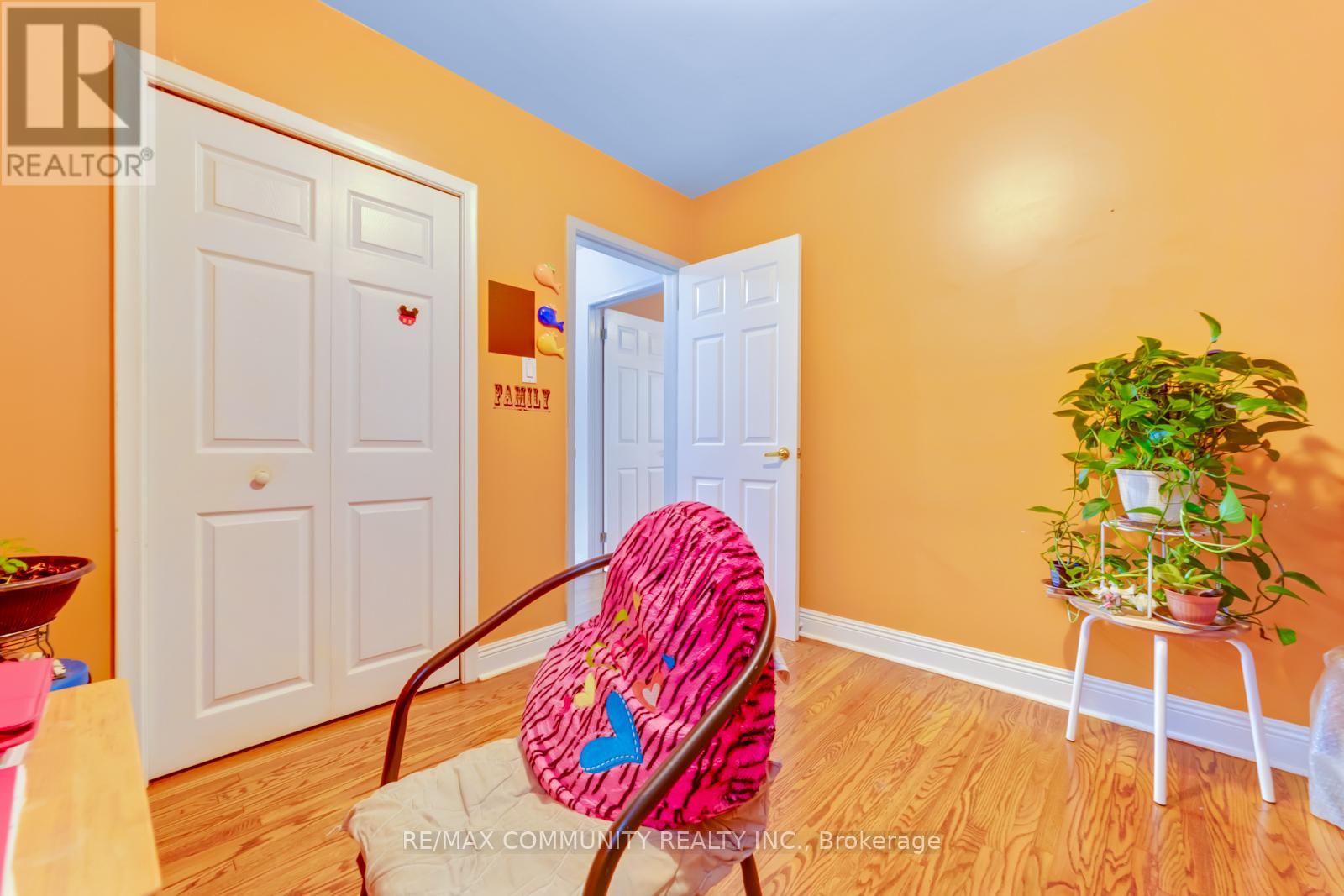 118 BRIMORTON DRIVE - 22