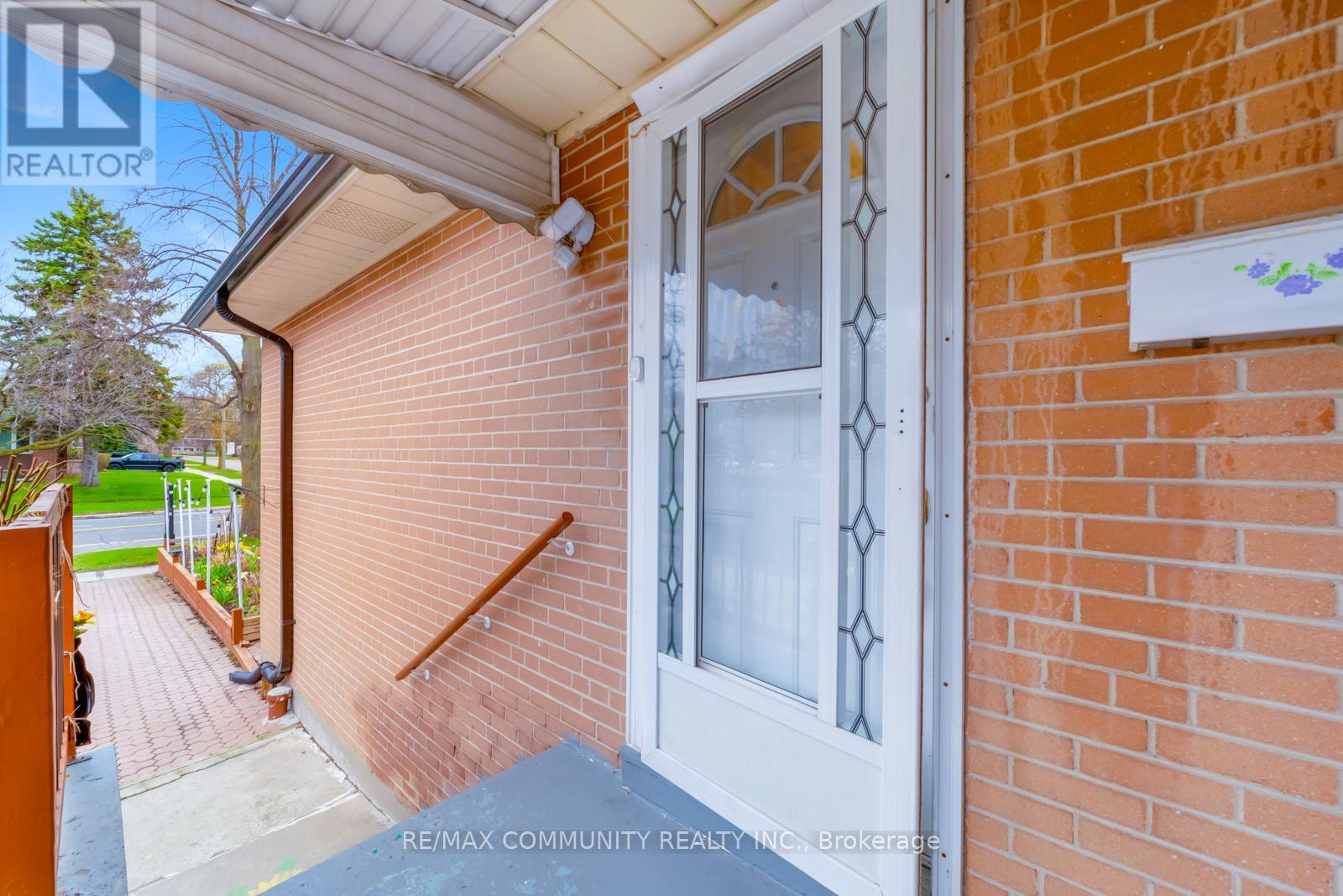 118 BRIMORTON DRIVE - 7