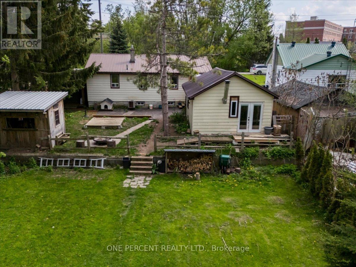 224 FOSTER DRIVE - 22