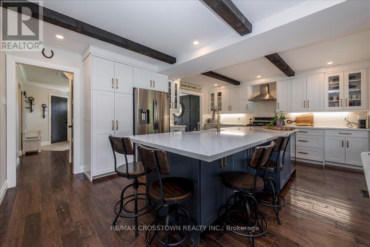 92 GOLDEN MEADOW ROAD - 10