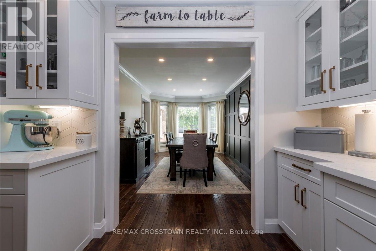 92 GOLDEN MEADOW ROAD - 13
