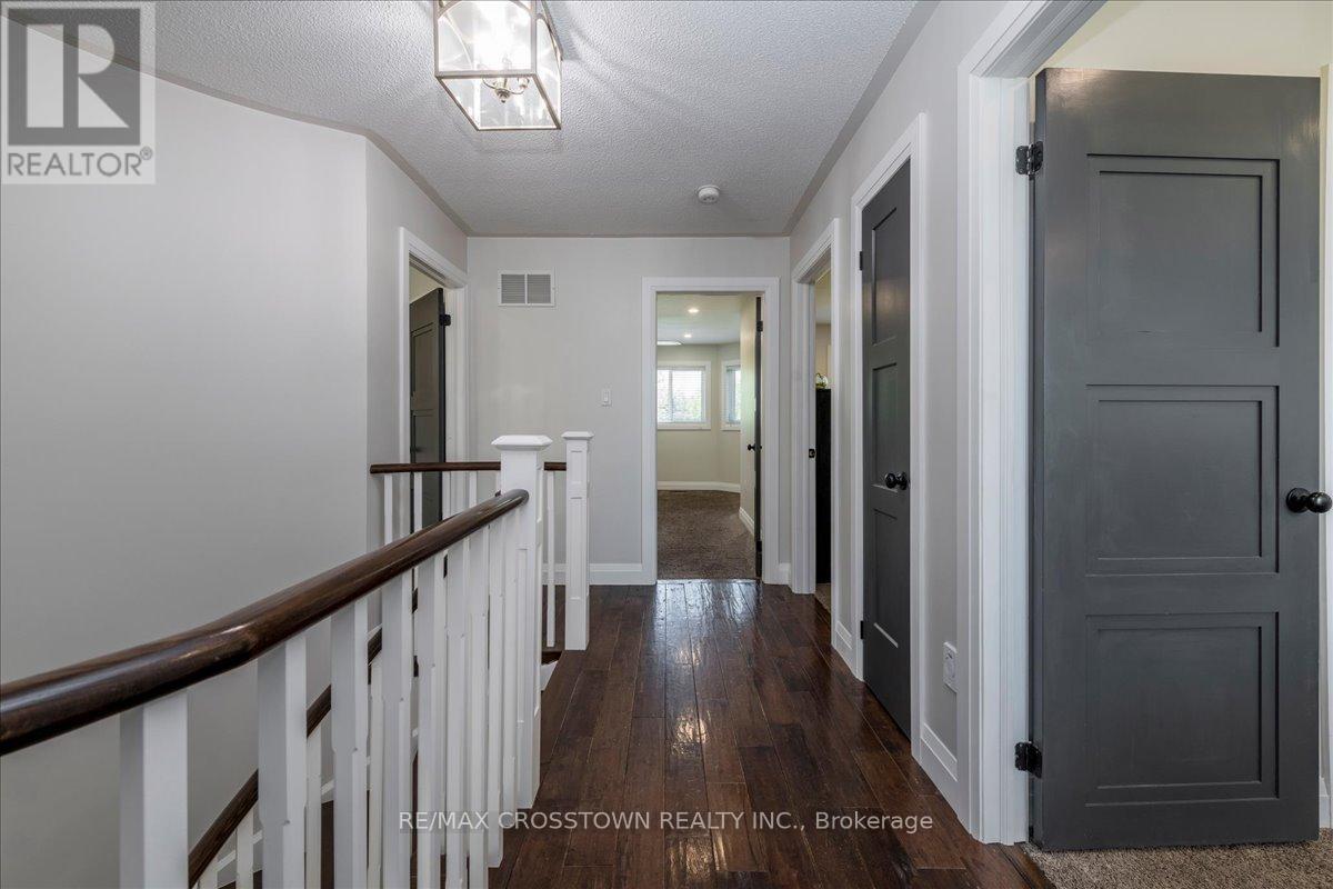 92 GOLDEN MEADOW ROAD - 17