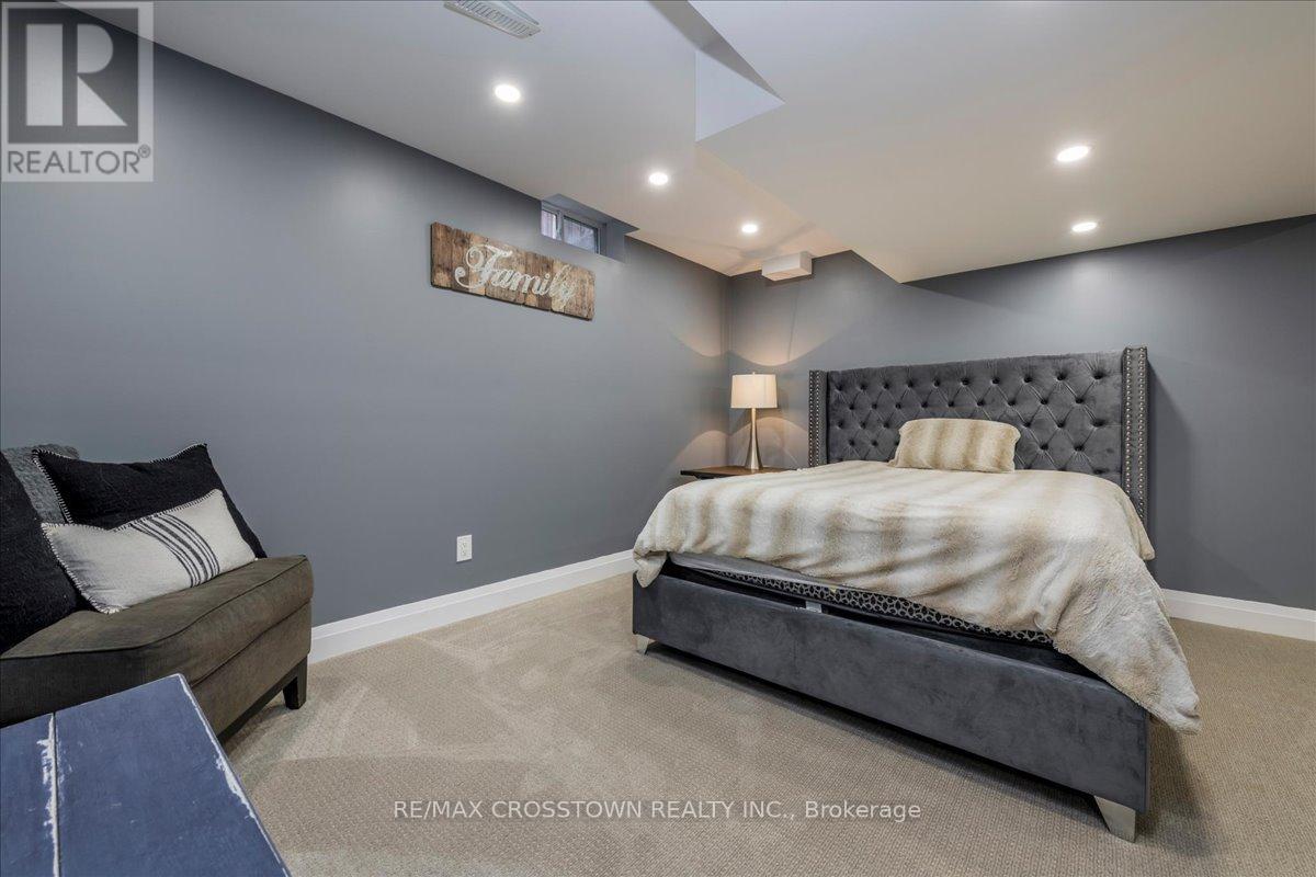 92 GOLDEN MEADOW ROAD - 31