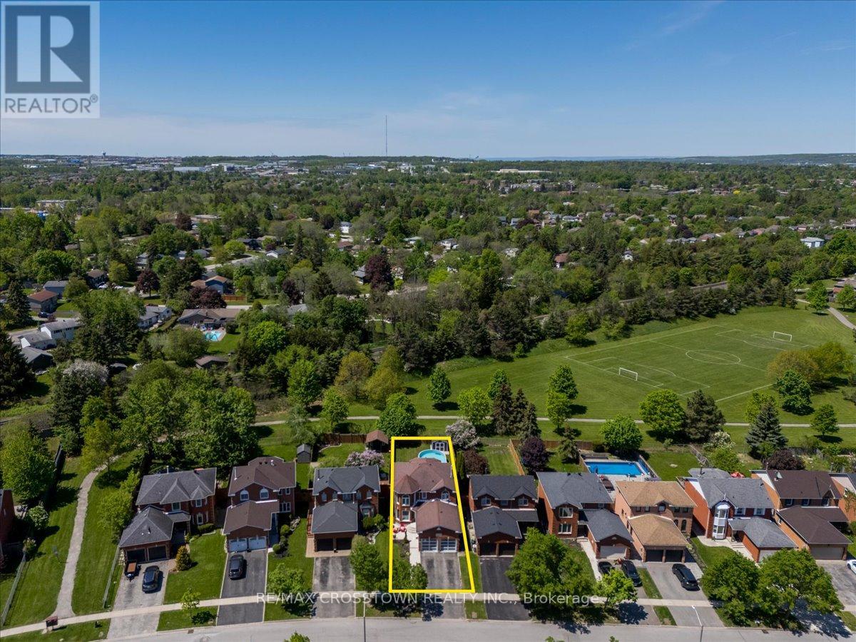92 GOLDEN MEADOW ROAD - 40