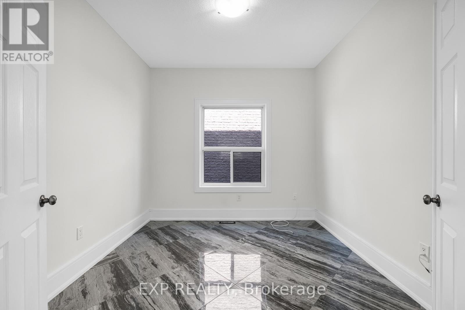 24 JESSICA DRIVE - 15