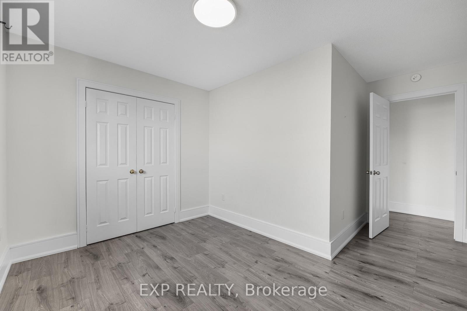 24 JESSICA DRIVE - 34