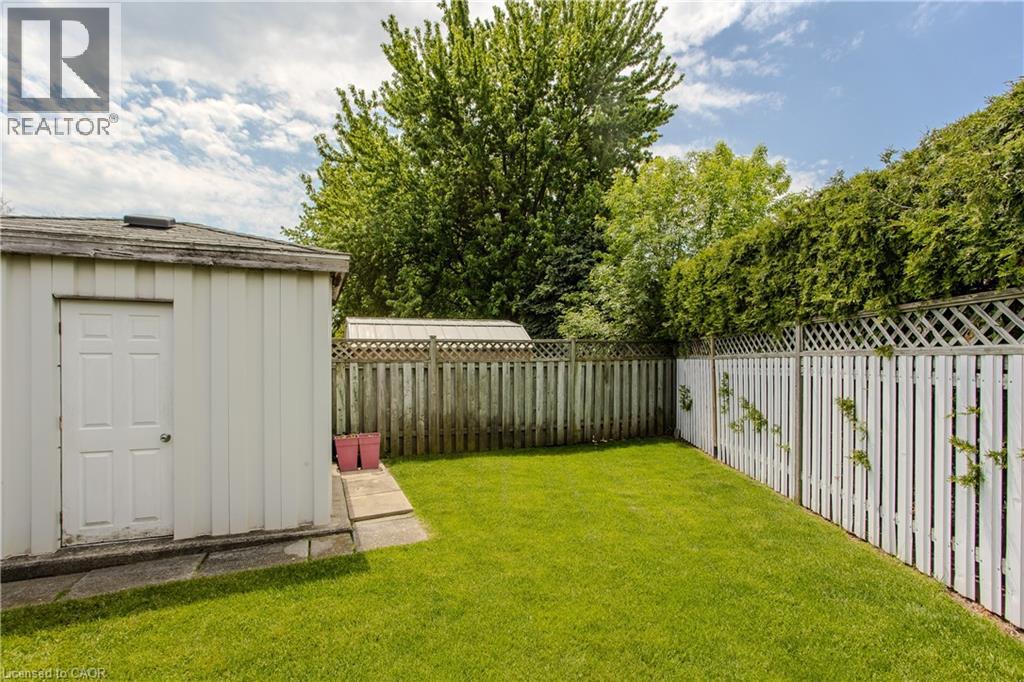 3125 MICHAEL Crescent - 28