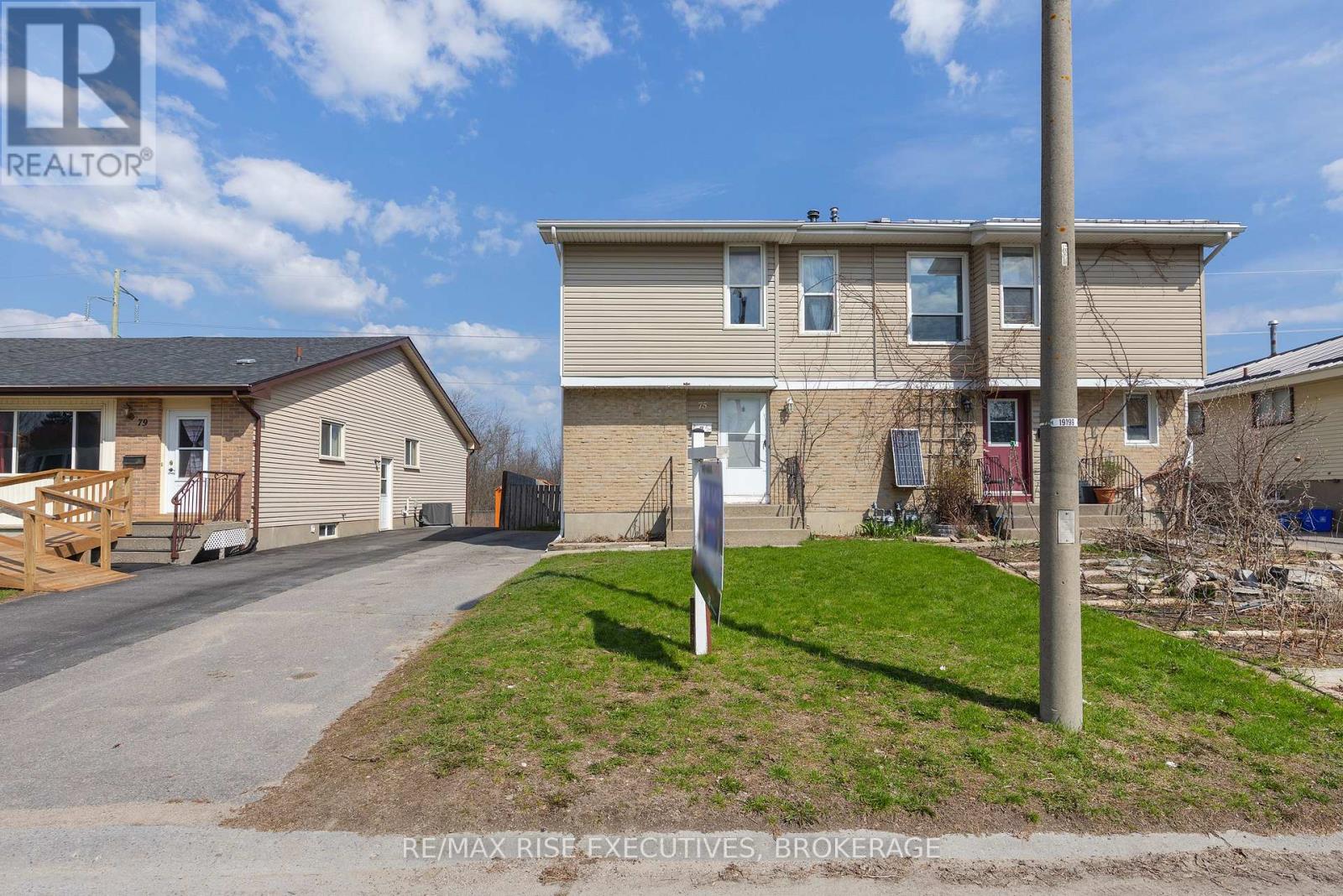 75 WYCLIFFE CRESCENT - 3