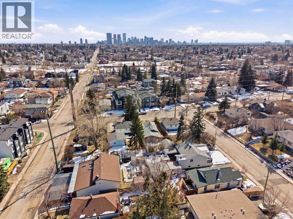134 32 Avenue NE - 43