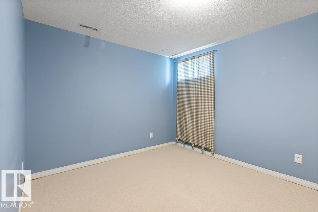 1119 Potter Greens NW - 36