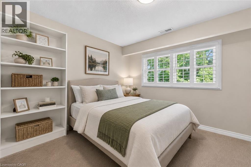 #4 91 LIVINGSTON Avenue - 17