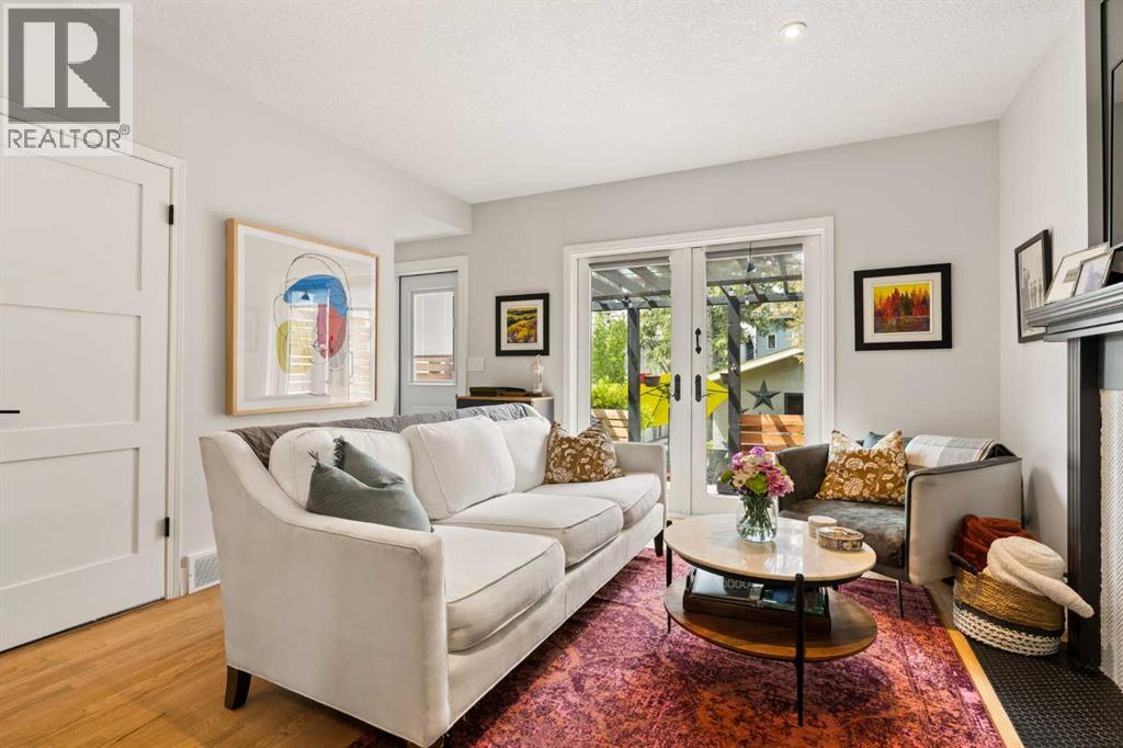 2235 27 Street SW - 15