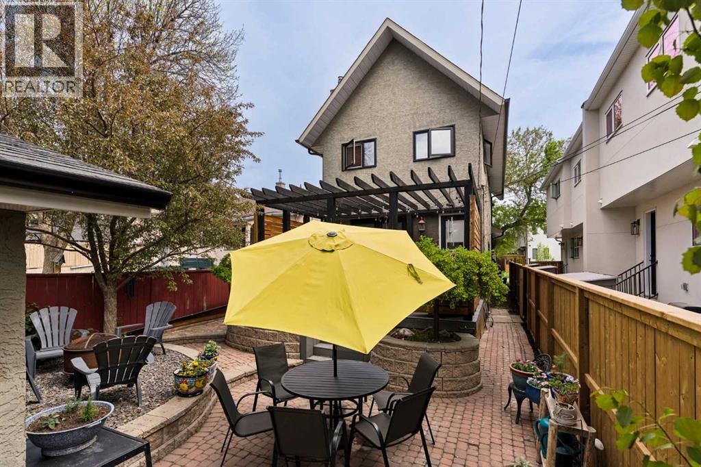 2235 27 Street SW - 48