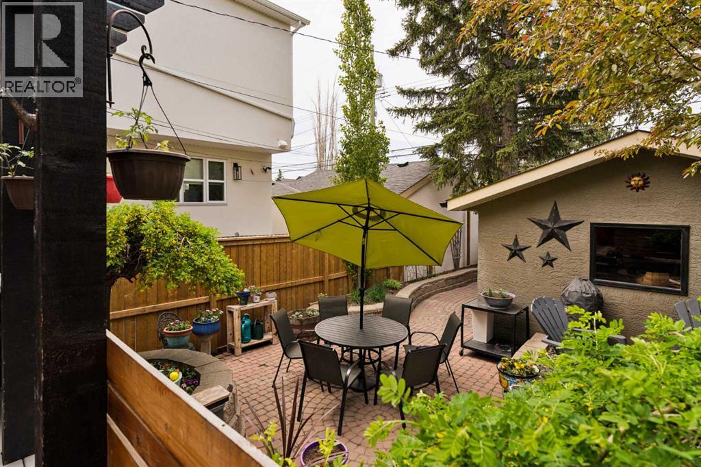 2235 27 Street SW - 41
