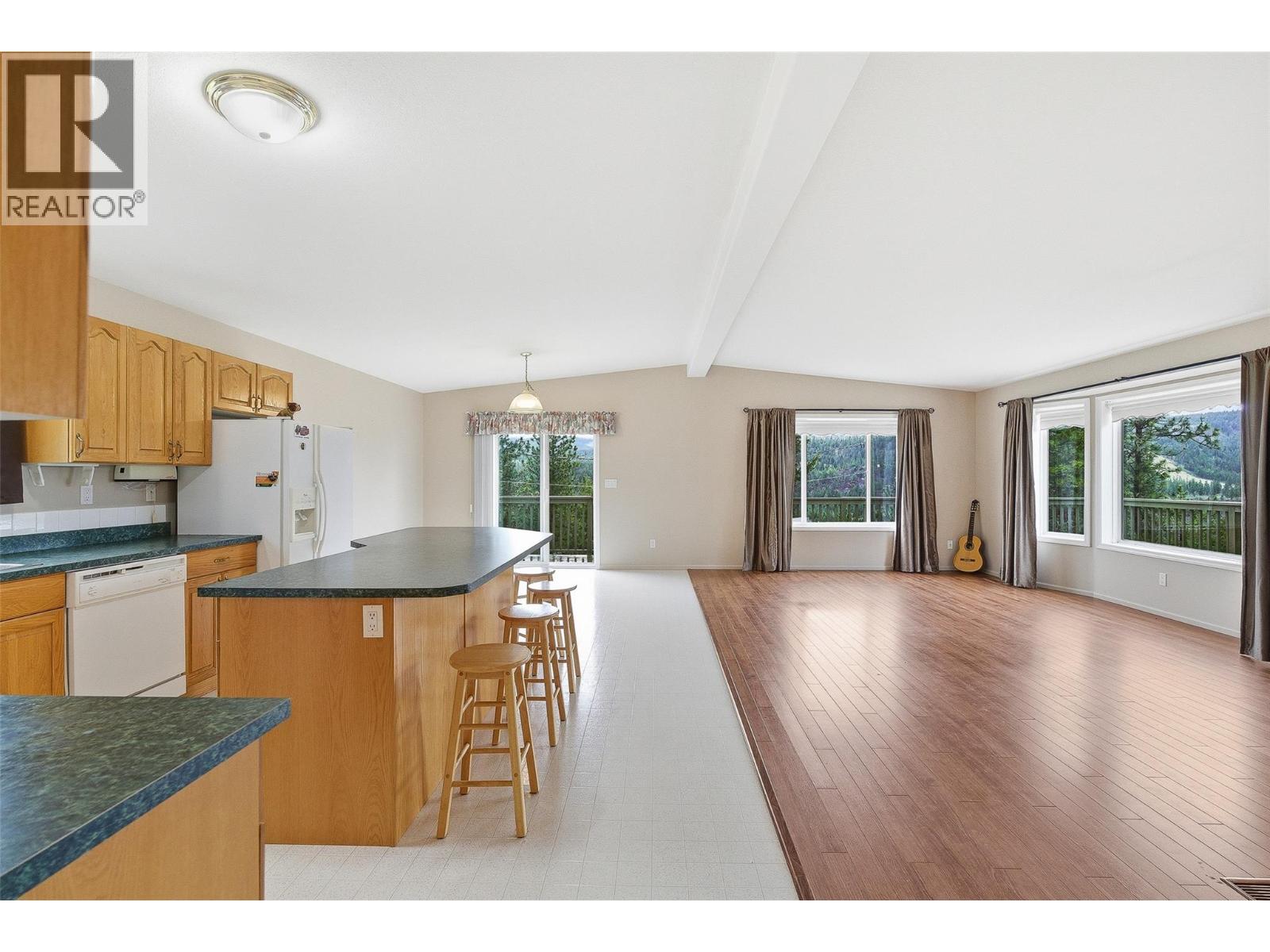 116 COLDWATER Road - 19