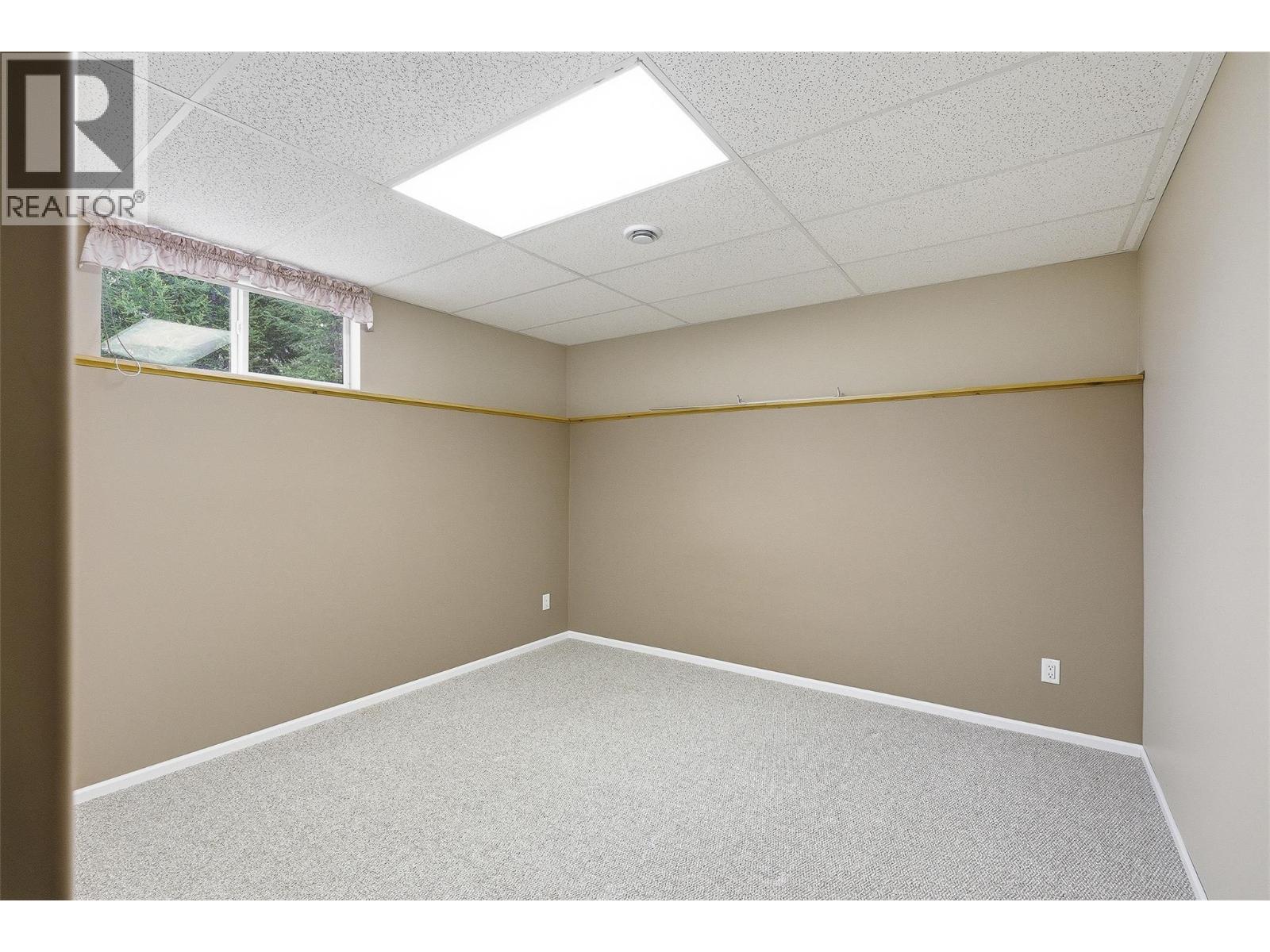 116 COLDWATER Road - 36