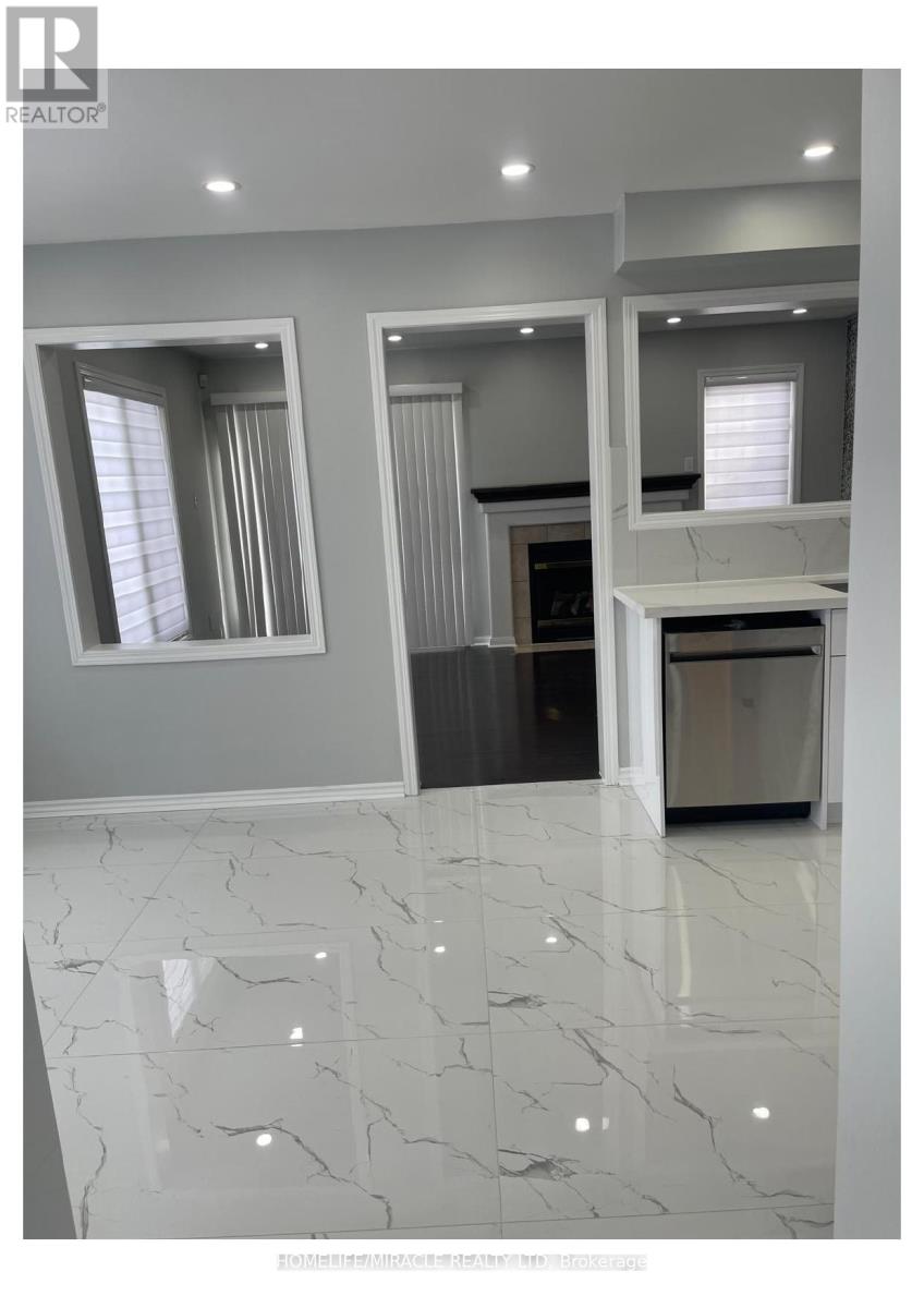 55 SECORD CRESCENT - 8