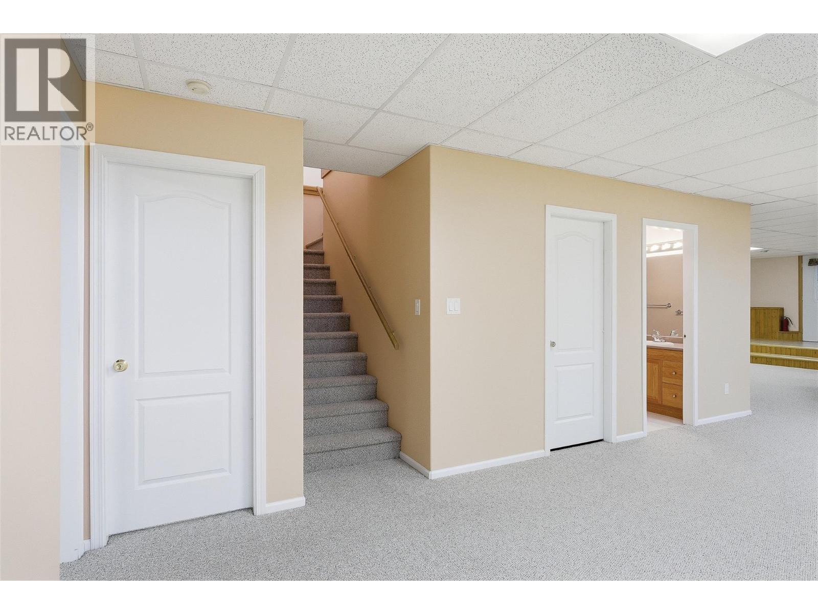 116 COLDWATER Road - 40