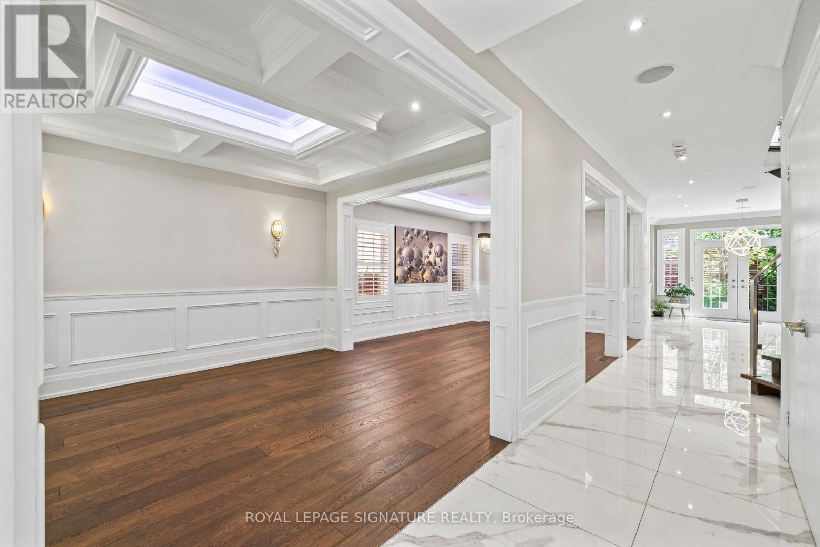 2480 UPPER VALLEY CRESCENT - 5