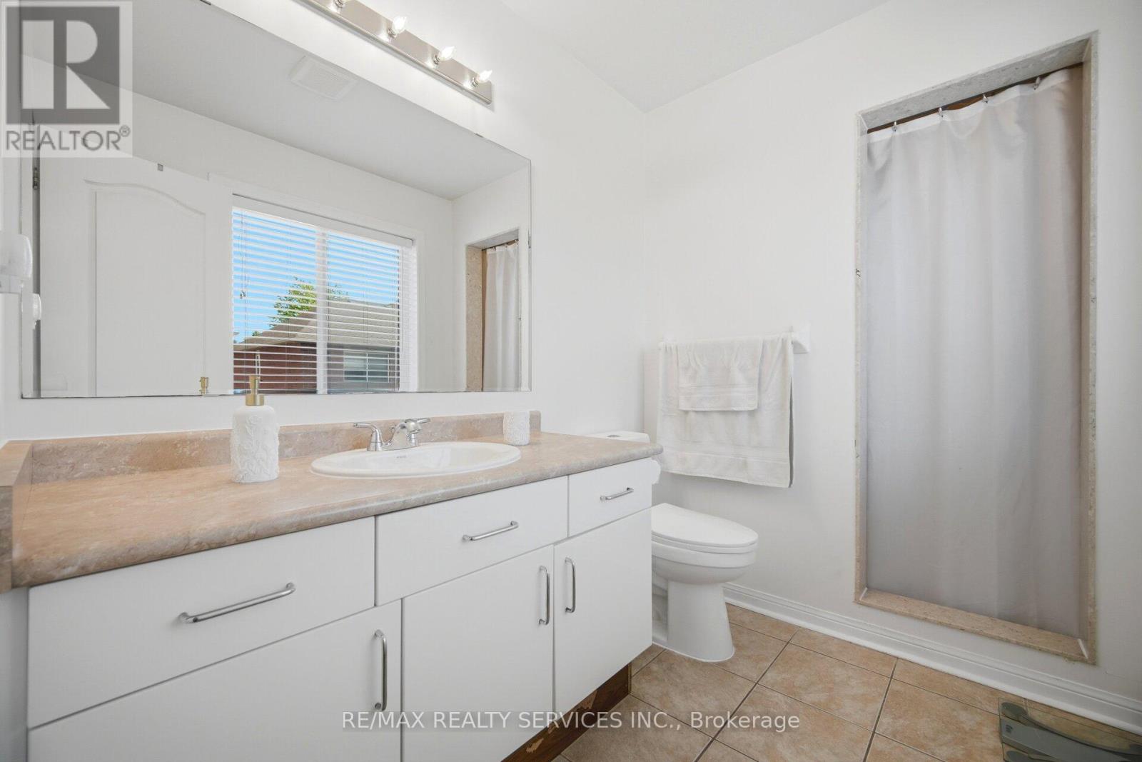 28 PONYMEADOW WAY - 17