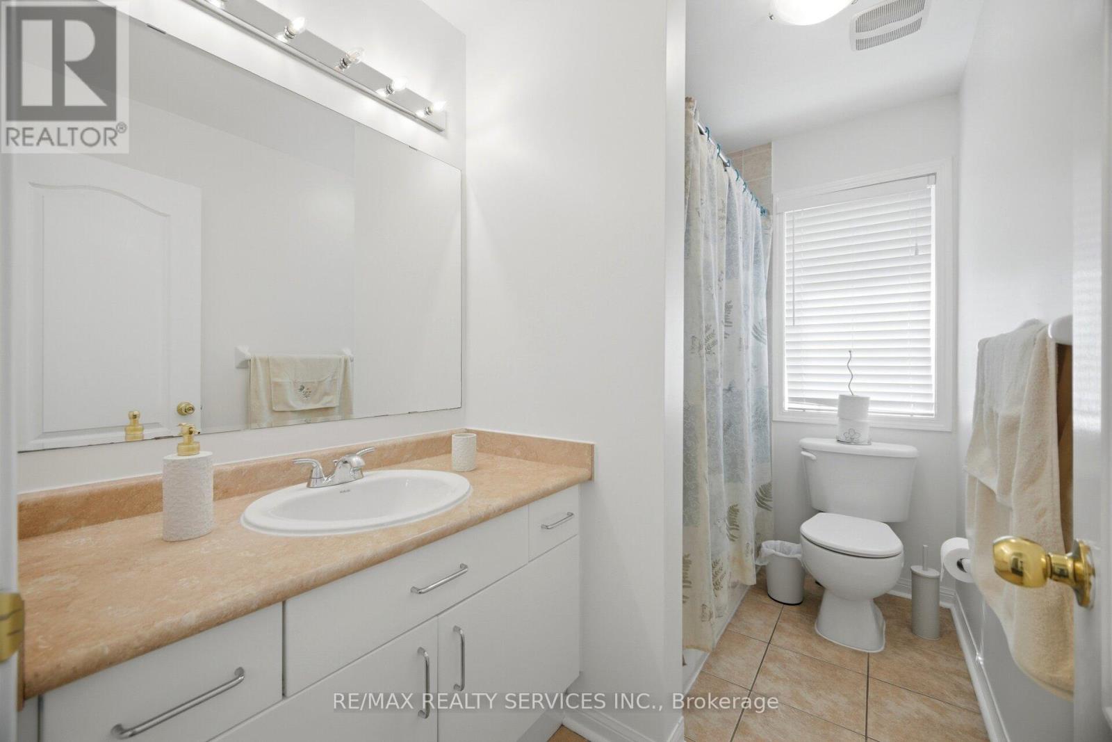 28 PONYMEADOW WAY - 23