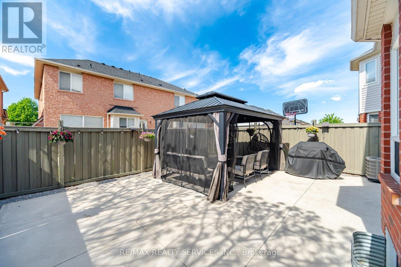 28 PONYMEADOW WAY - 34