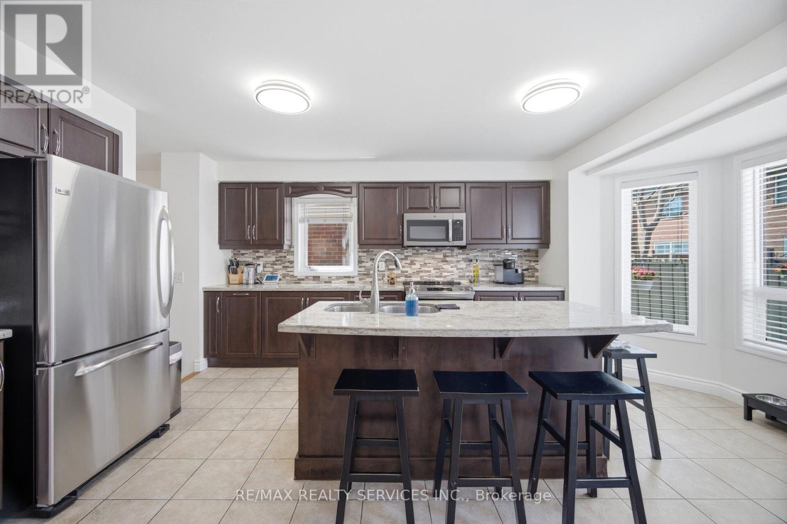 28 PONYMEADOW WAY - 9
