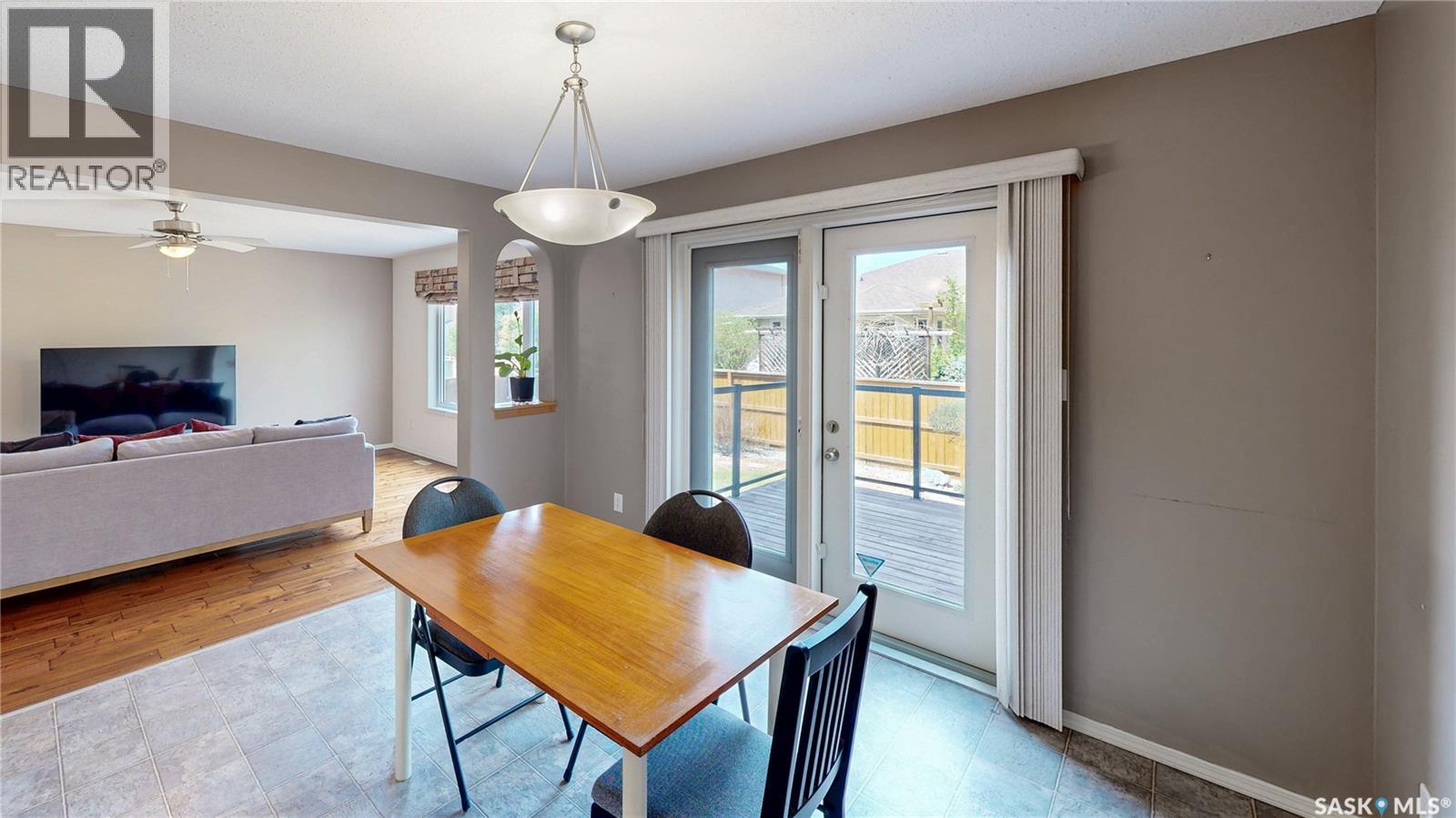 7058 Wascana Cove DRIVE - 10