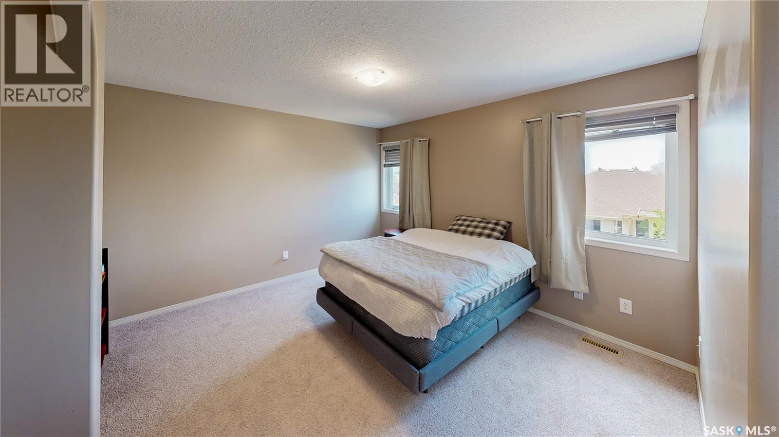 7058 Wascana Cove DRIVE - 28