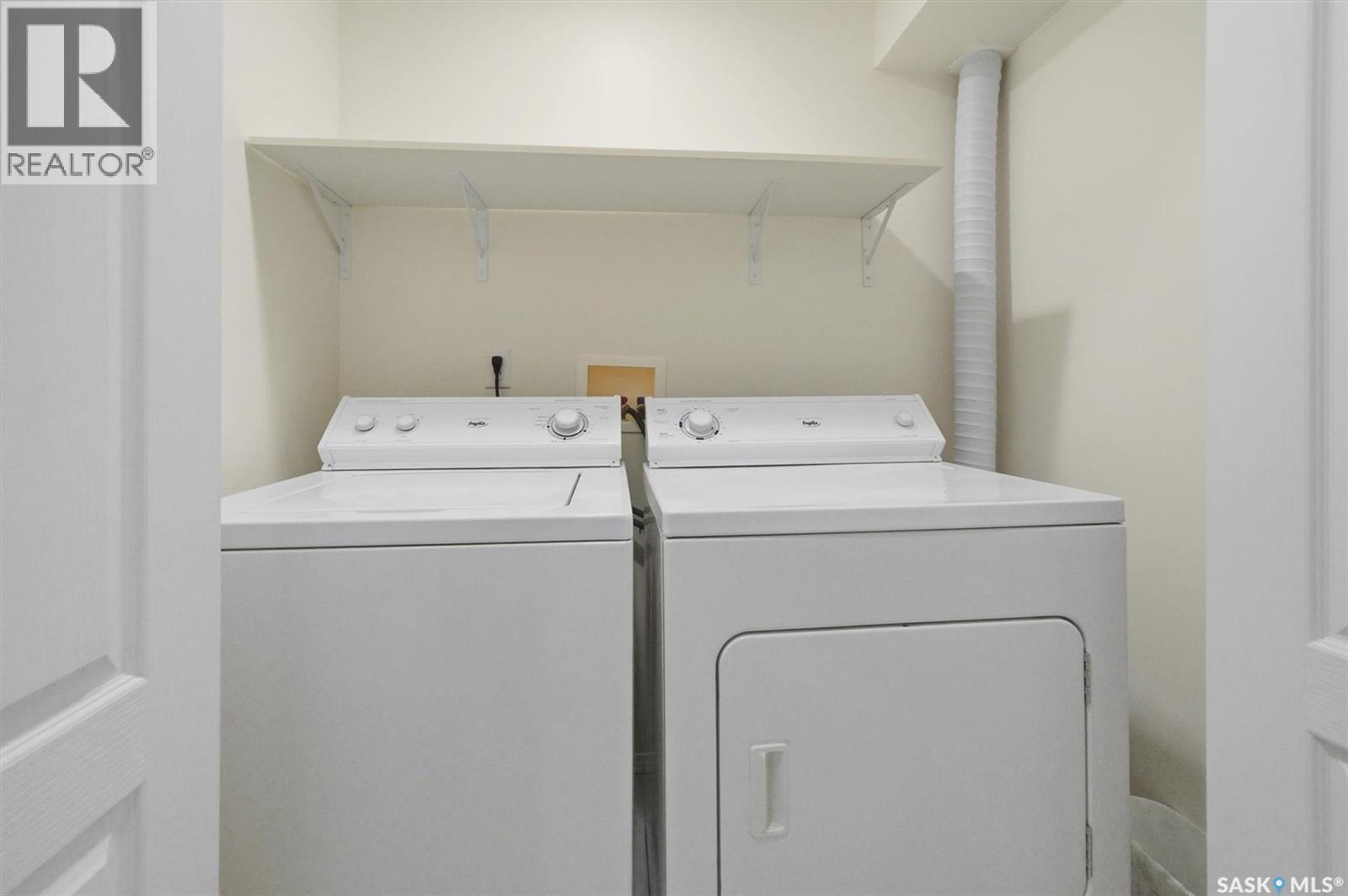 #105 615 McWillie AVENUE - 35