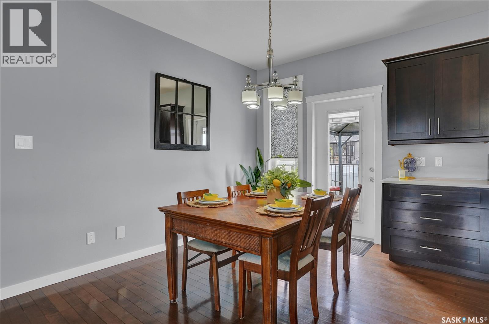 121 Everton CRESCENT - 12