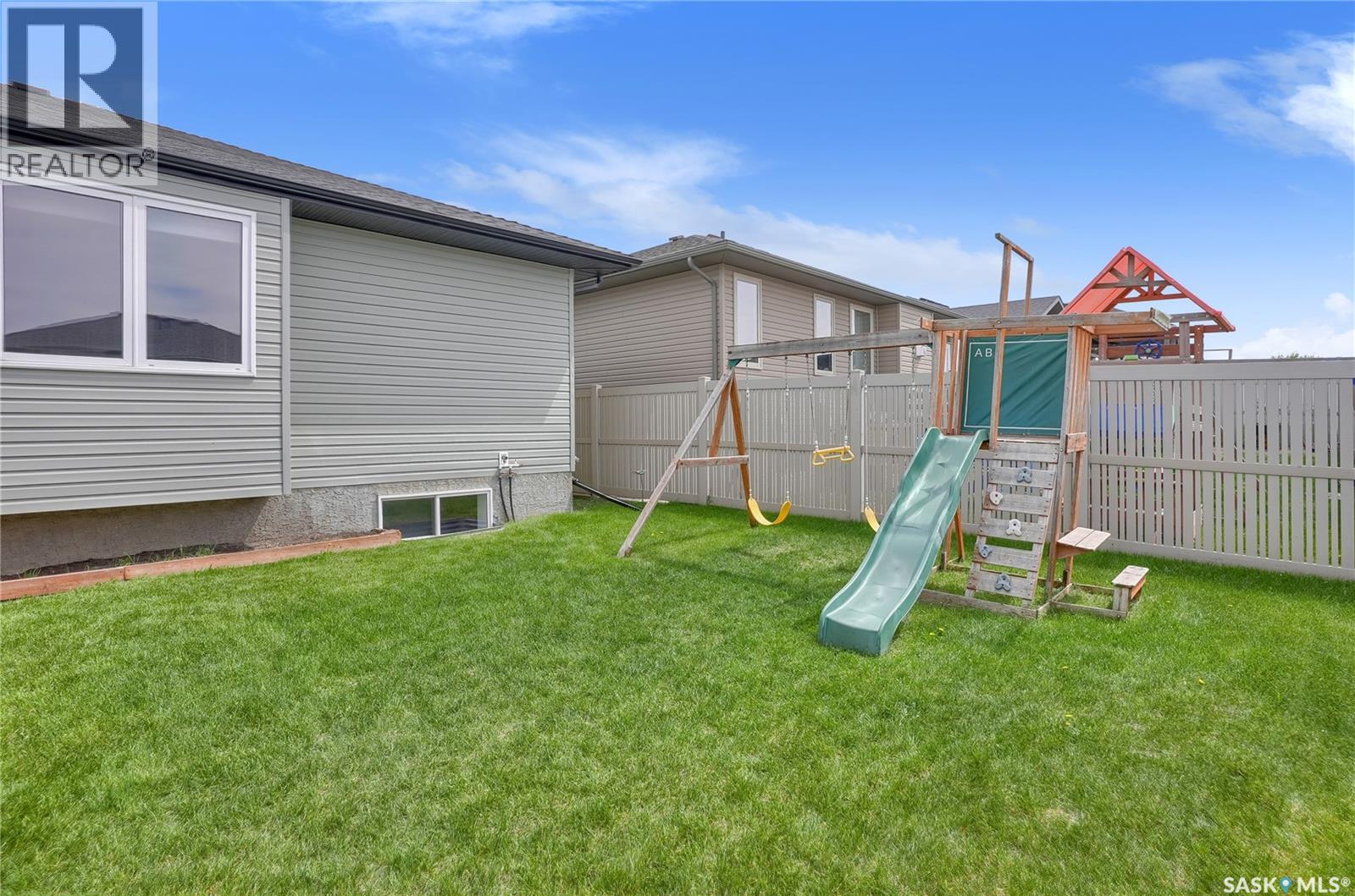 121 Everton CRESCENT - 50