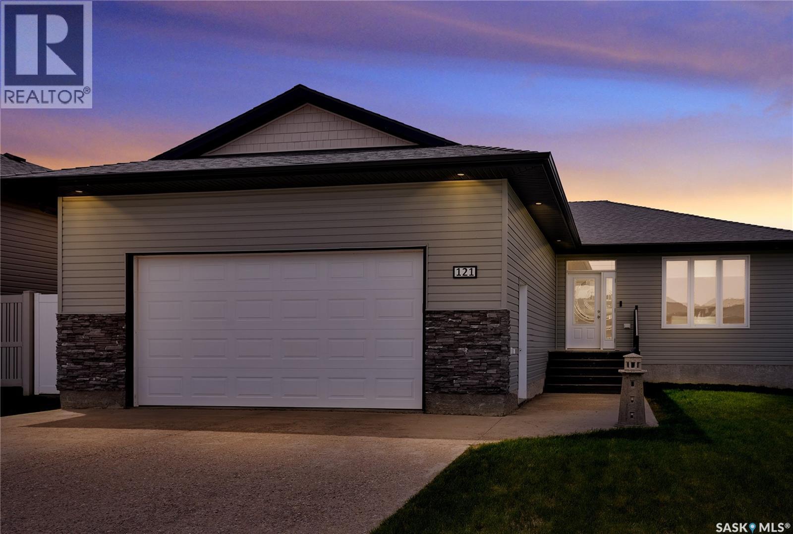 121 Everton CRESCENT - 52