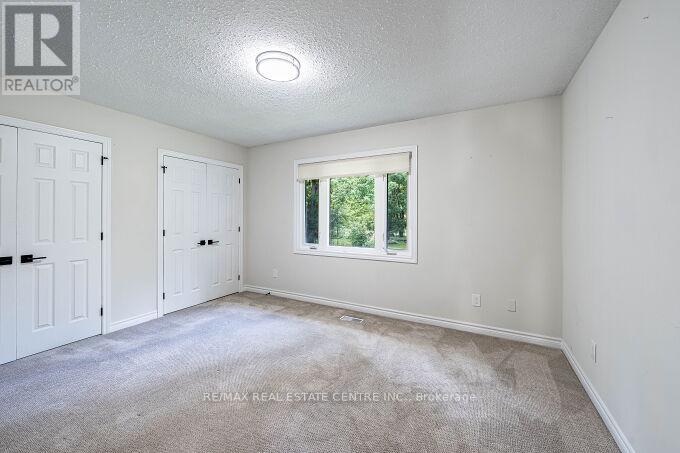 563 6TH CONCESSION ROAD W - 33