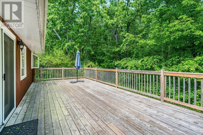563 6TH CONCESSION ROAD W - 46